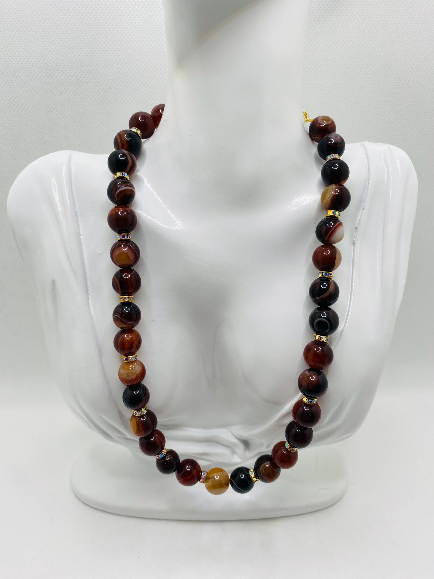 Dream Agate Gemstone Necklace: Gold Plated Magnetic Clasp