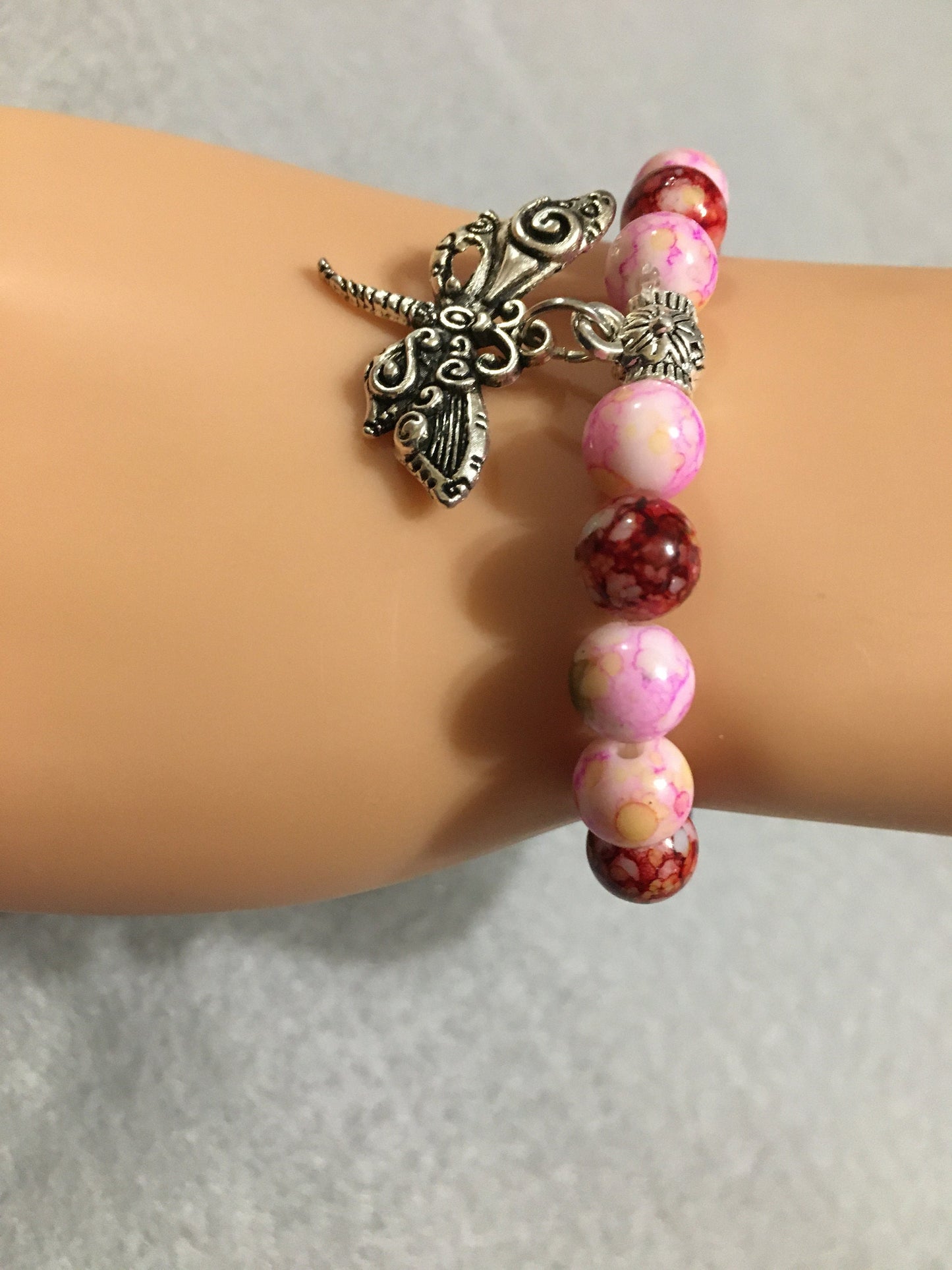 Dragonfly Charm Bracelet: Pink Acrylic Bead Stretch Bracelet