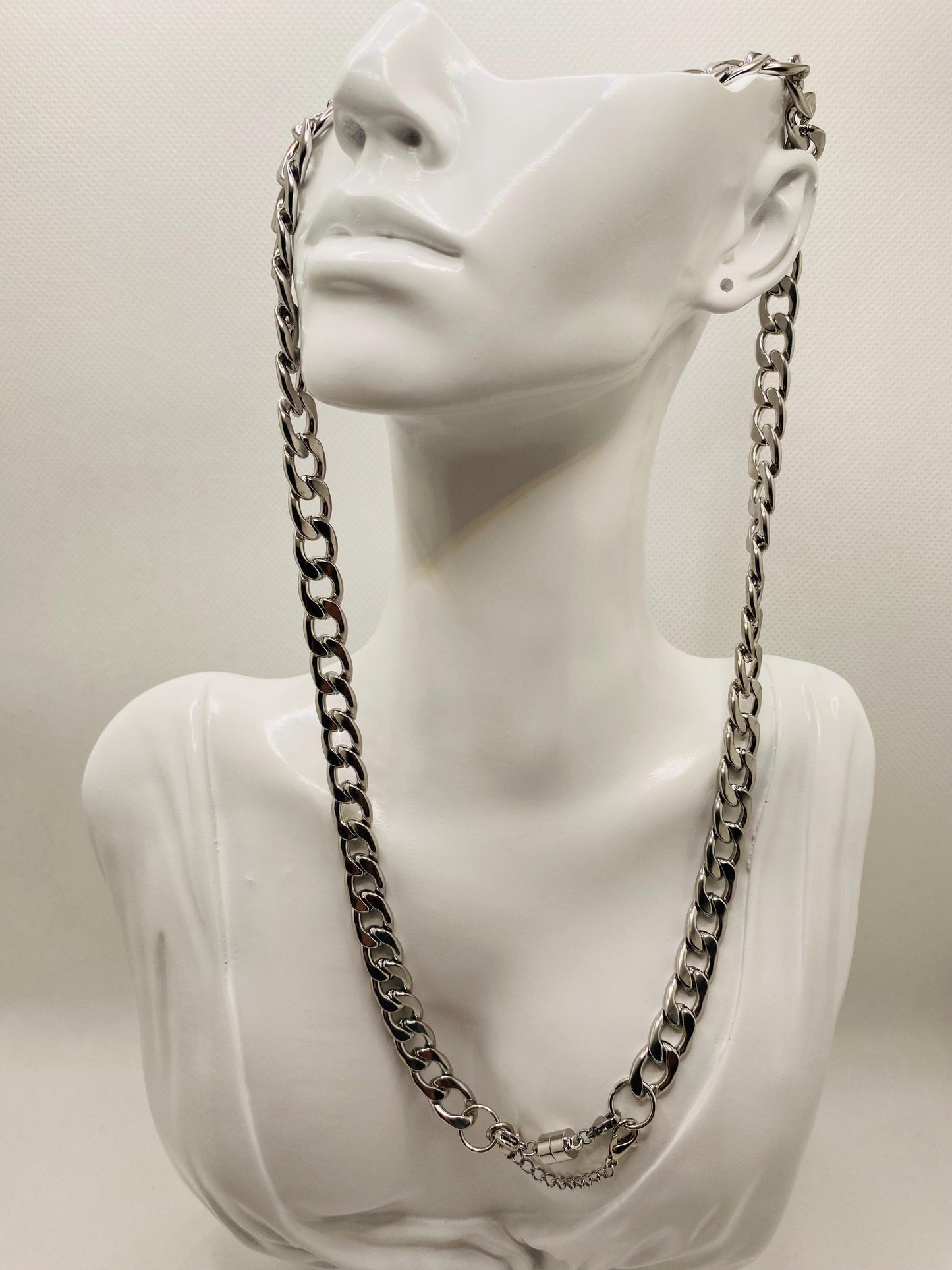 9mm Stainless Steel Cuban Link Chain Necklace with Magnetic Clasp