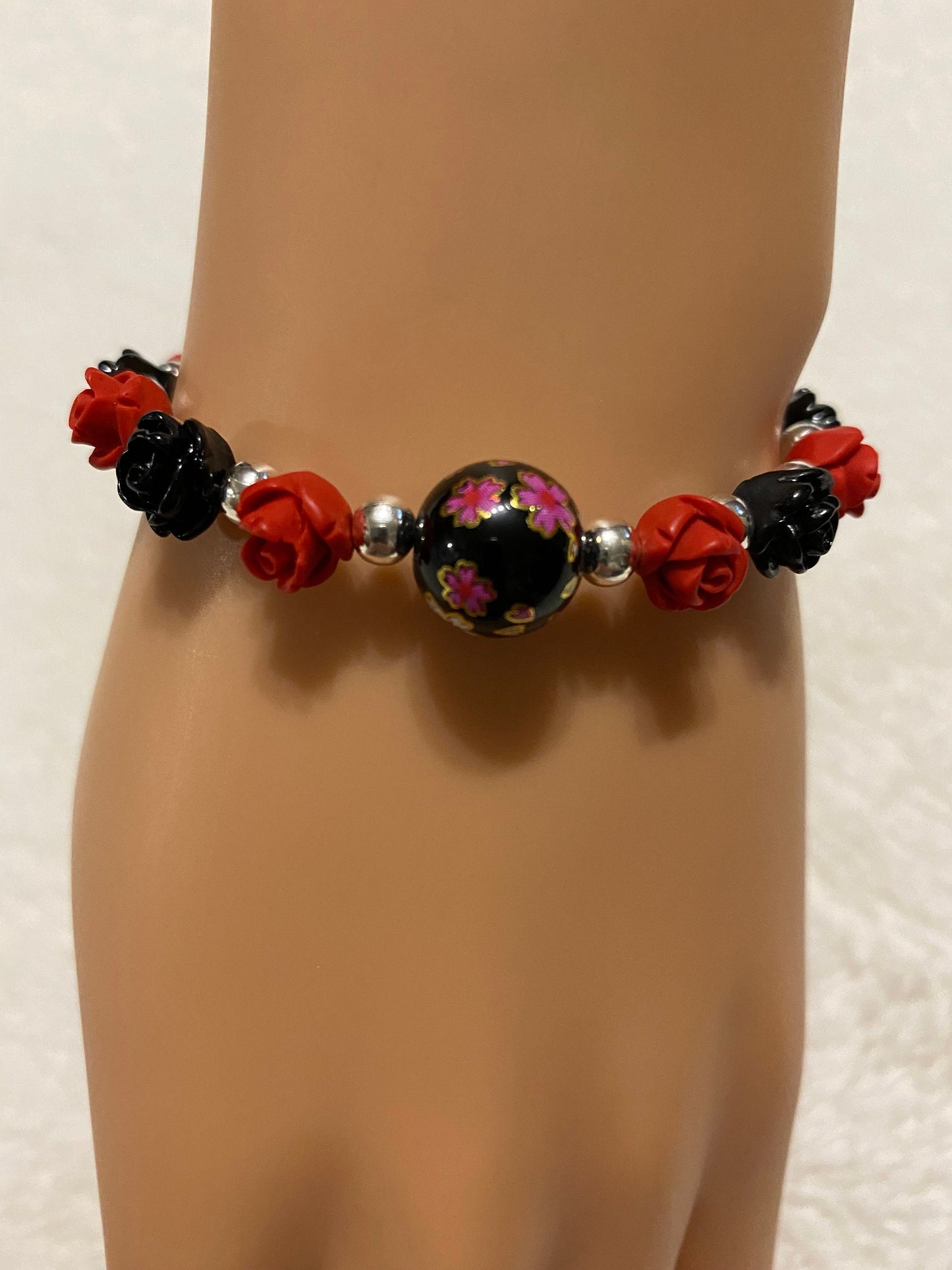 Red & Black Rose Bracelet: Floral Jewelry with Hematite Beads