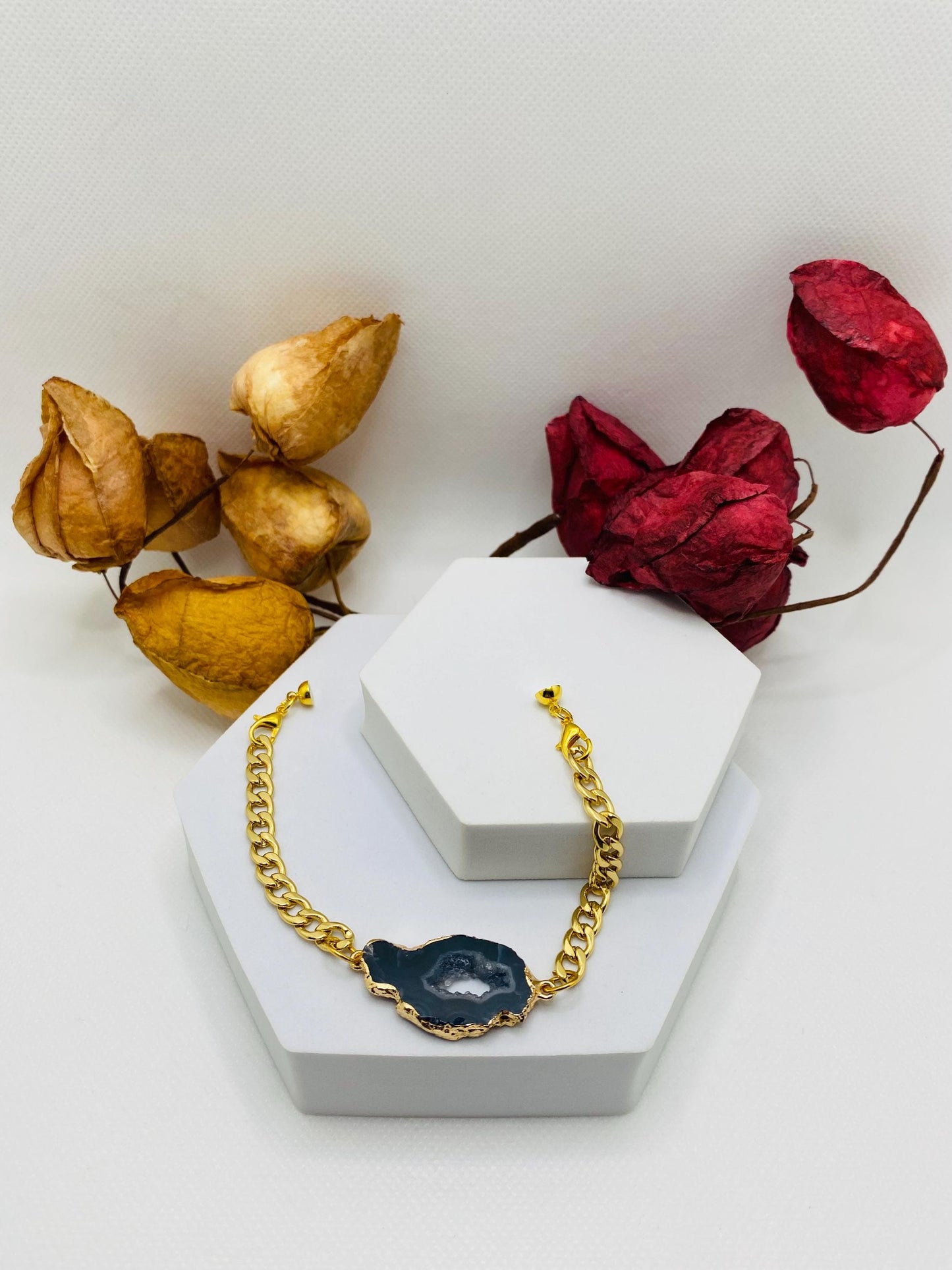 Gold Plated Cuban Link Bracelet: Agate Geode & Magnetic Clasp