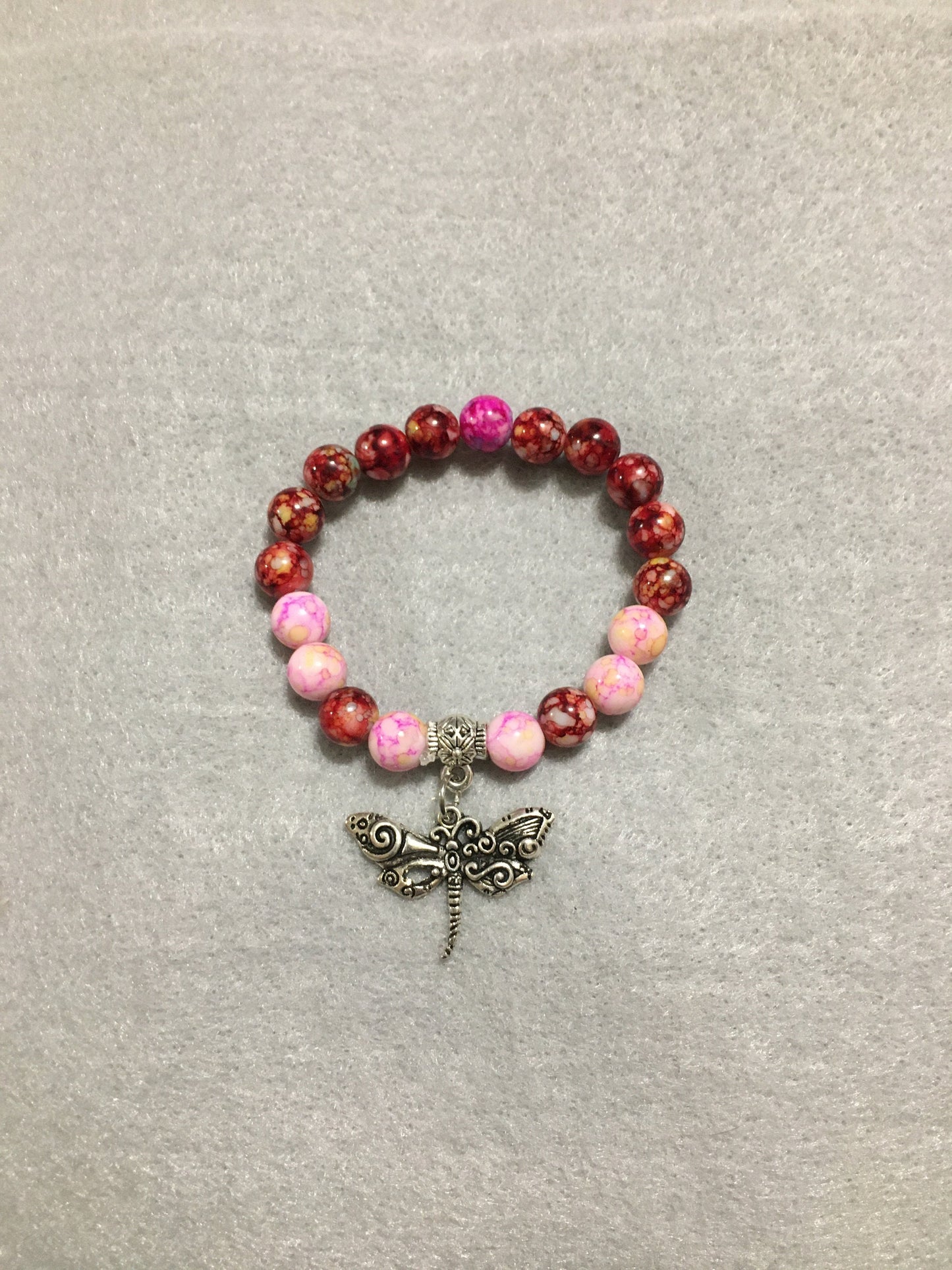 Dragonfly Charm Bracelet: Pink Acrylic Bead Stretch Bracelet