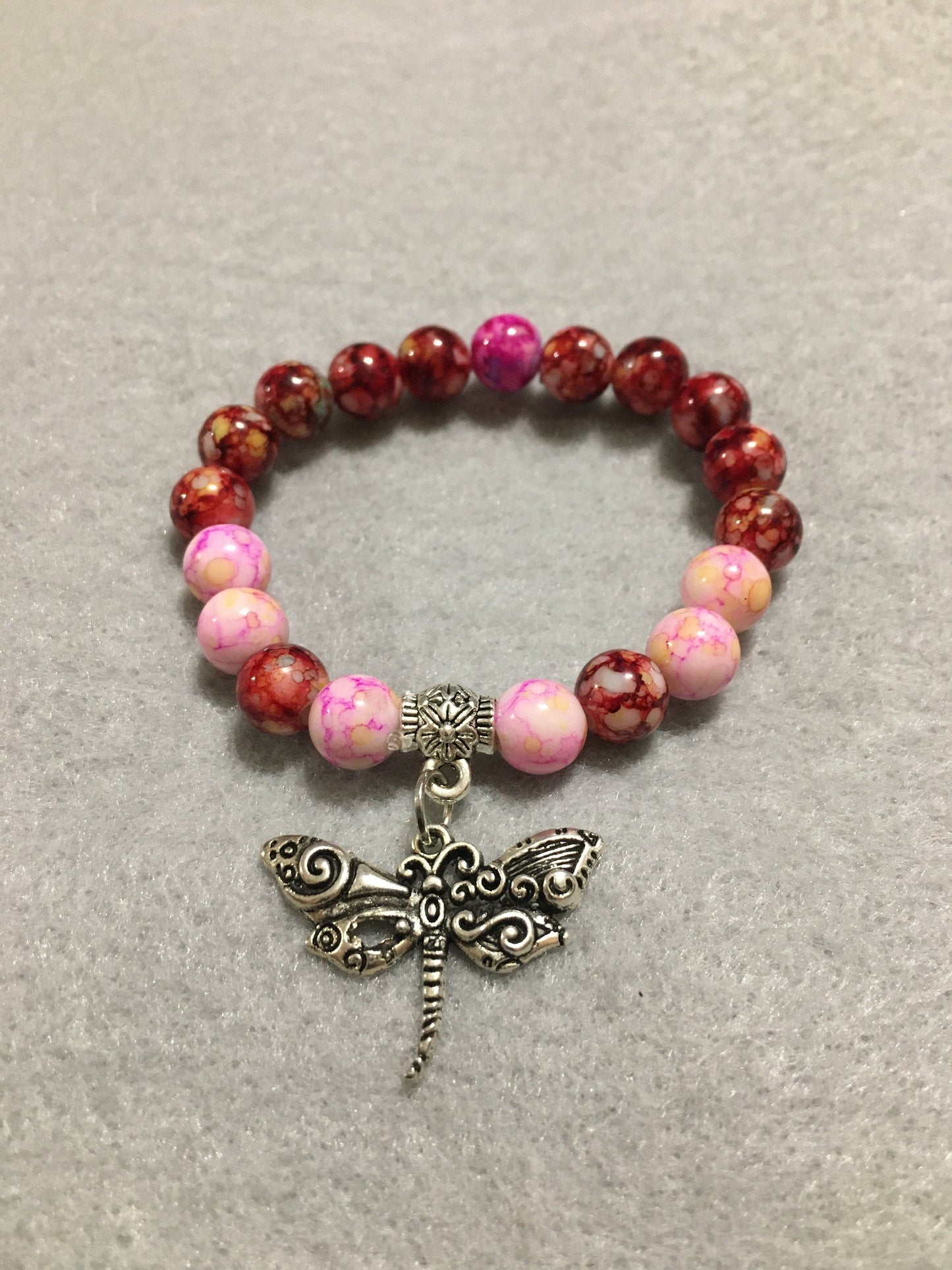 Dragonfly Charm Bracelet: Pink Acrylic Bead Stretch Bracelet