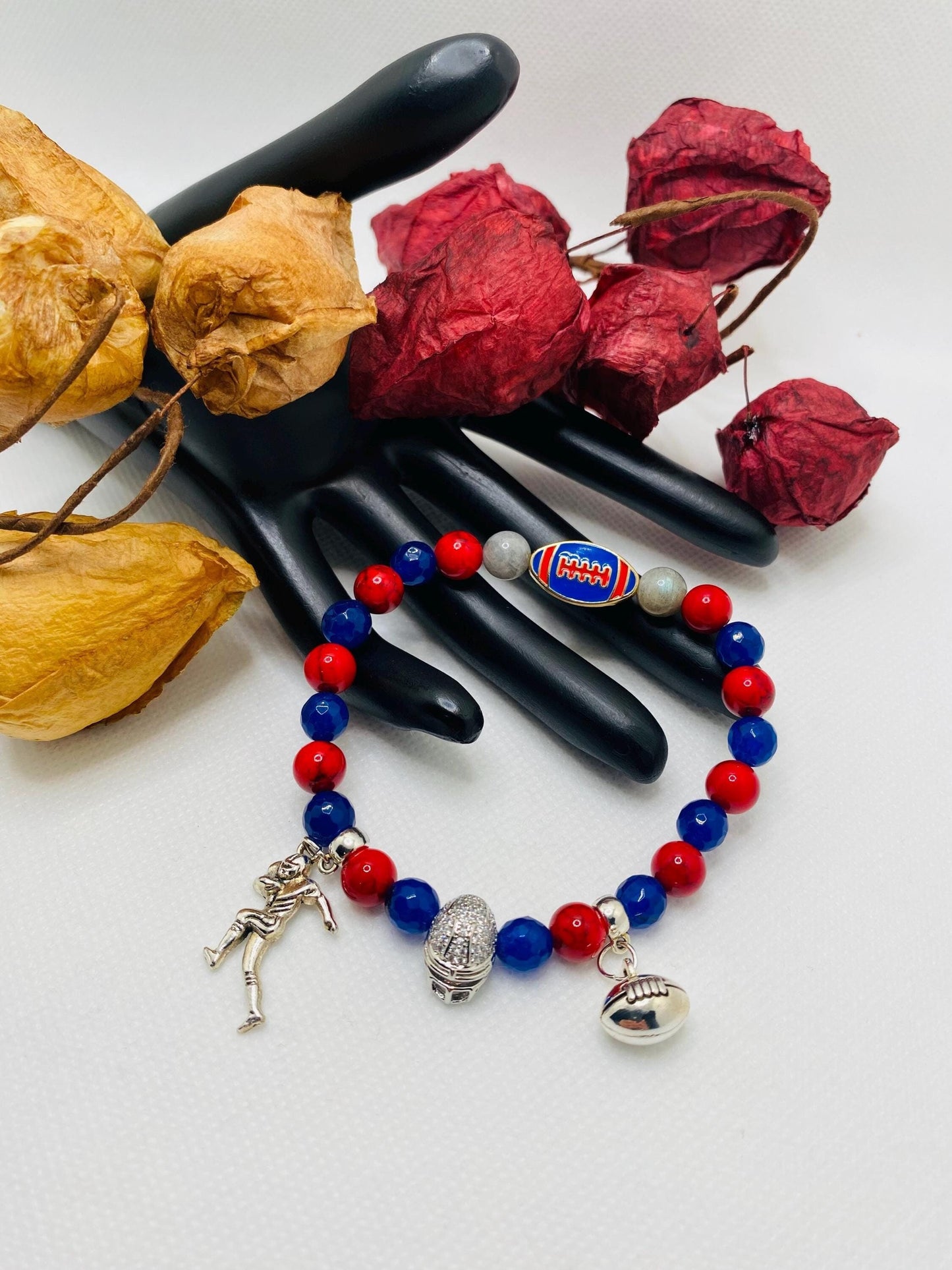 New York Giants Gemstone Charm Bracelet: Football Fan Gift