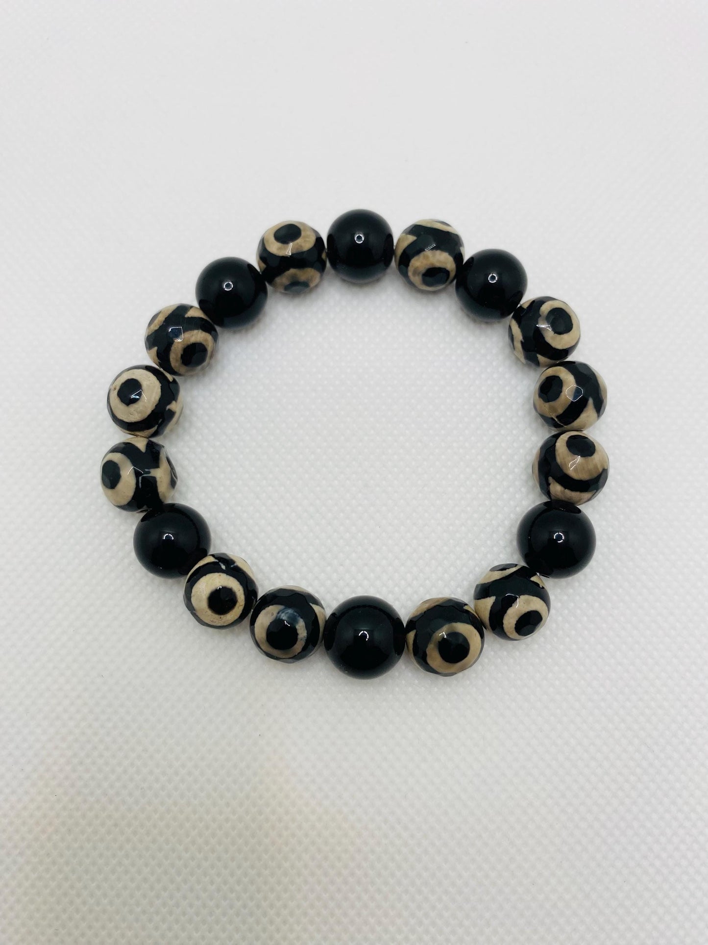 Onyx & DZI Agate Gemstone Beaded Bracelet