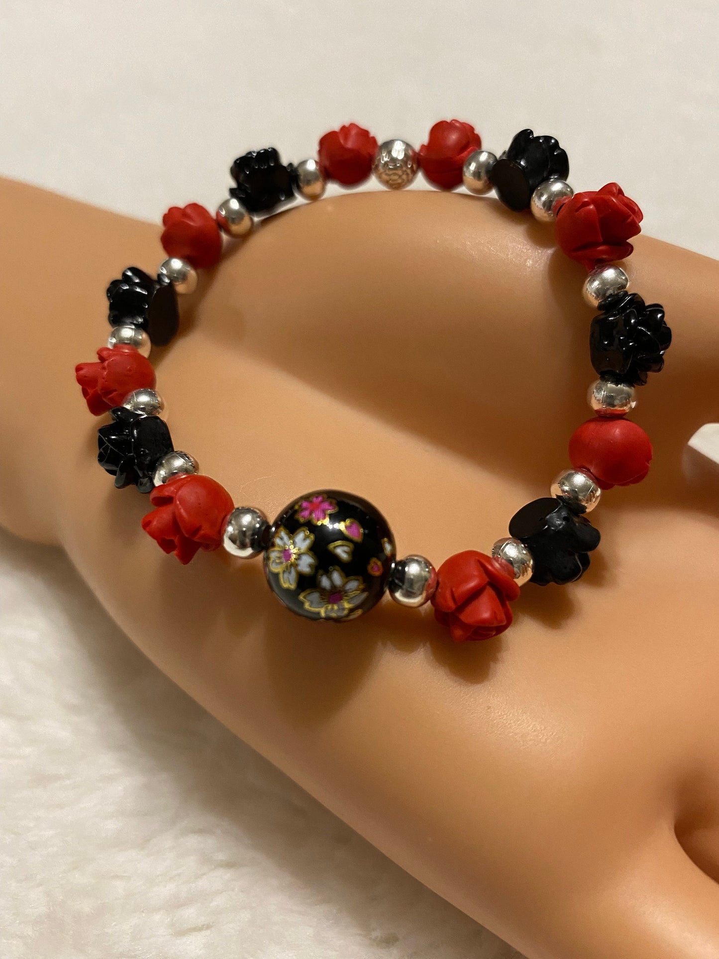 Red & Black Rose Bracelet: Floral Jewelry with Hematite Beads