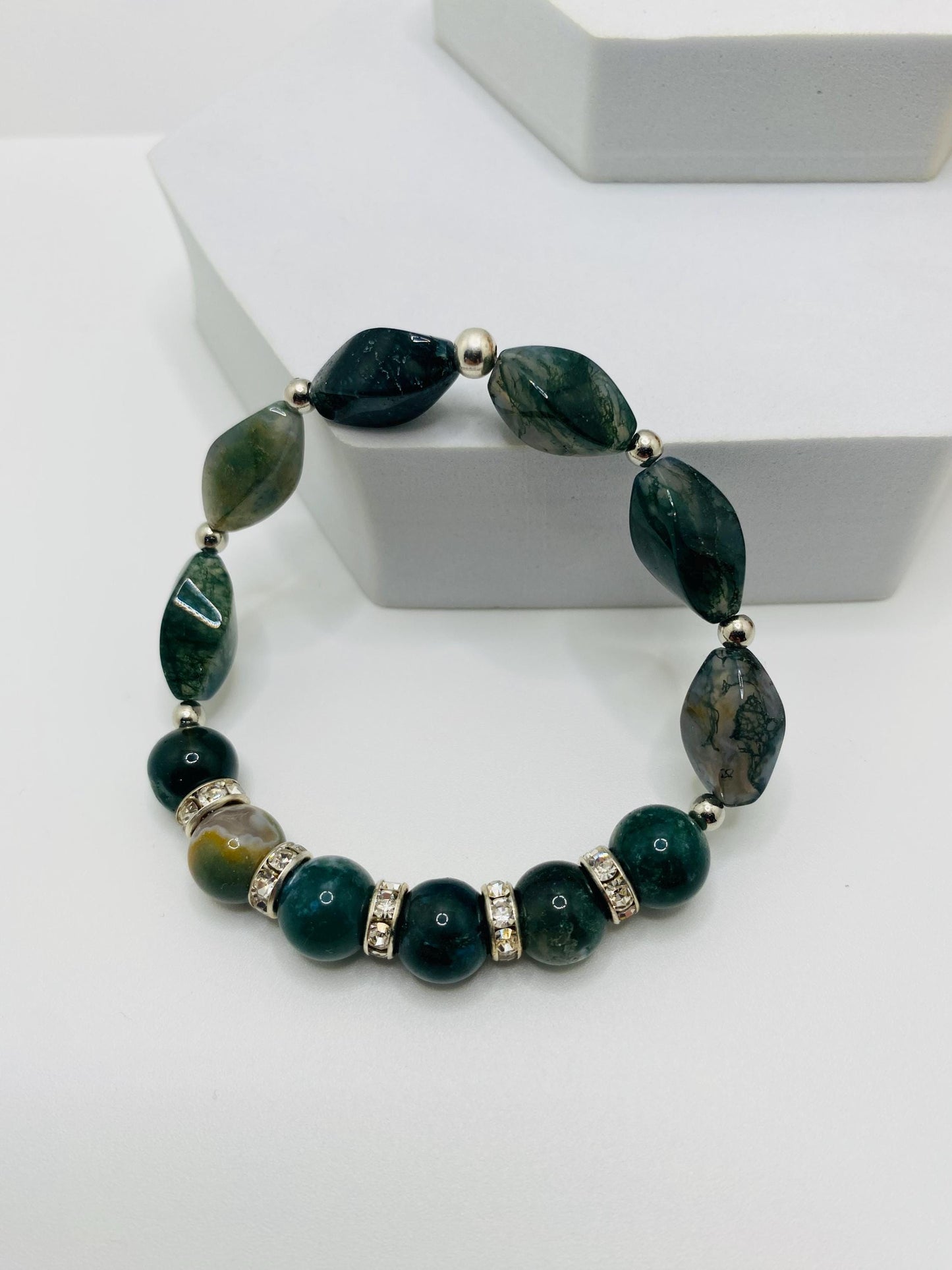 Moss Agate Beaded Bracelet: Gemstone Jewelry with Rhinestone Accents