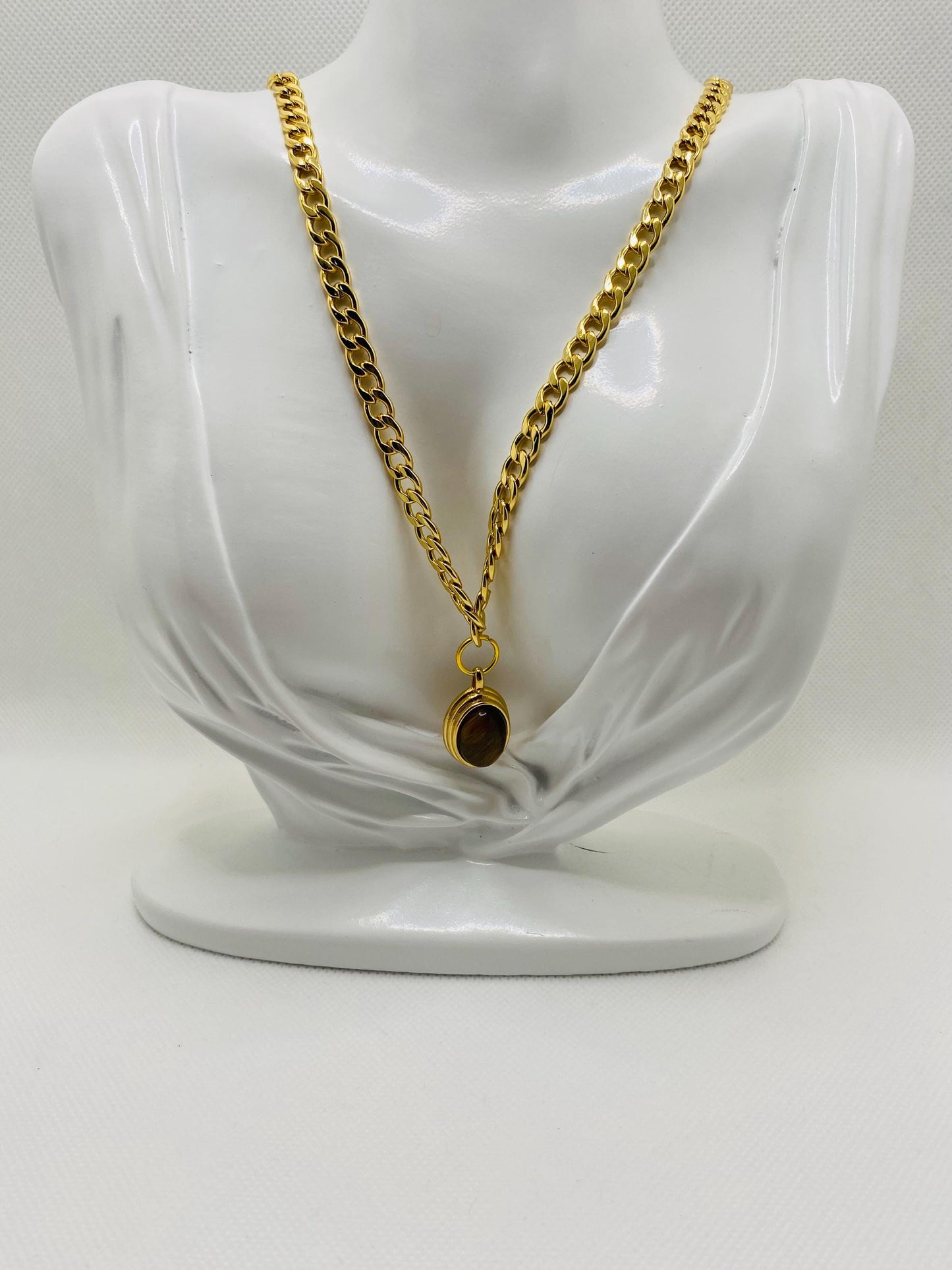 Gold Plated Tigers Eye Pendant Necklace: Cuban Link Chain