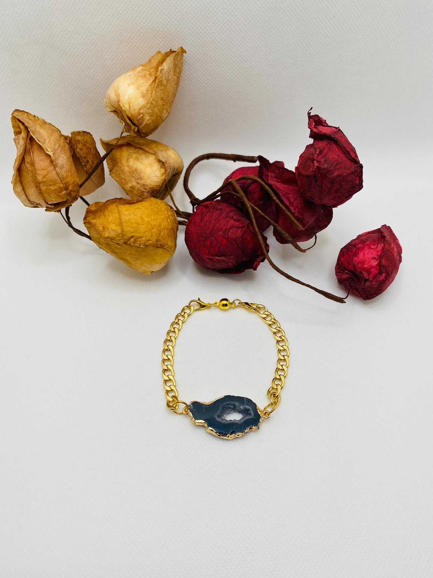 Gold Plated Cuban Link Bracelet: Agate Geode & Magnetic Clasp