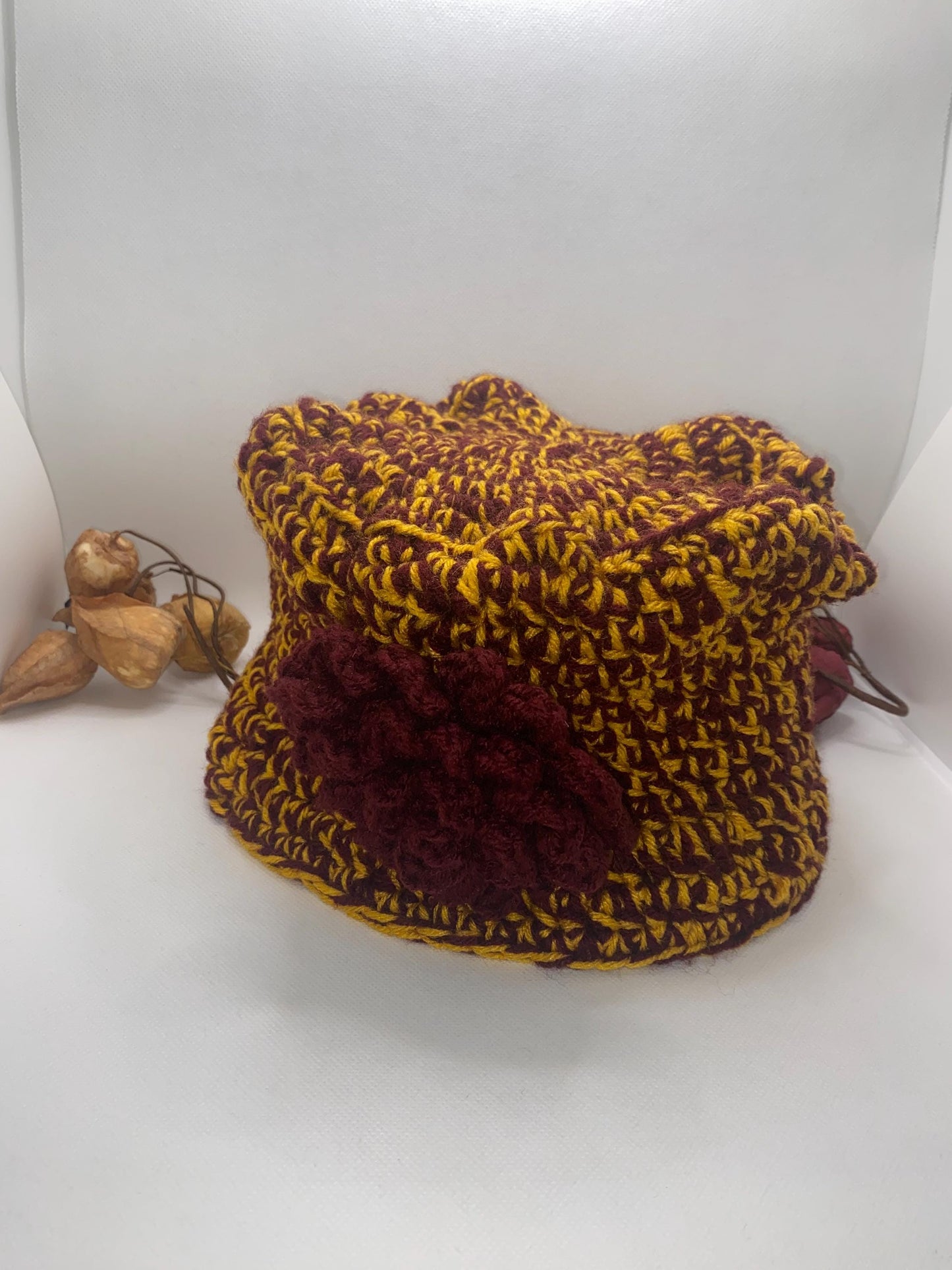 USC Trojans Crochet Hat: Gold & Crimson Beanie, Handmade College Apparel