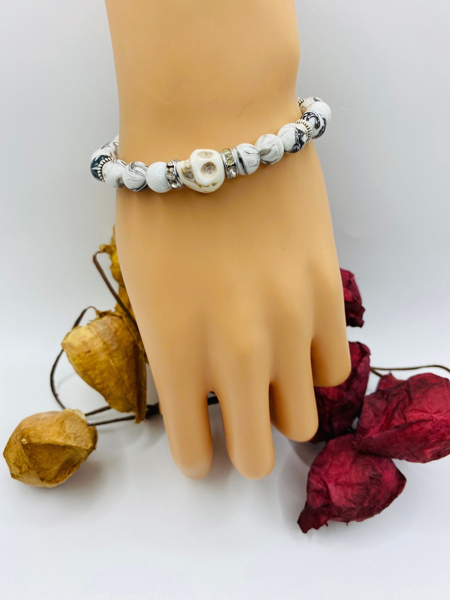 Custom Bracelet Day of the Dead Halloween Jewelry, Howlite Gemstone Beads & Skull Beads - Dia de Los Muertos