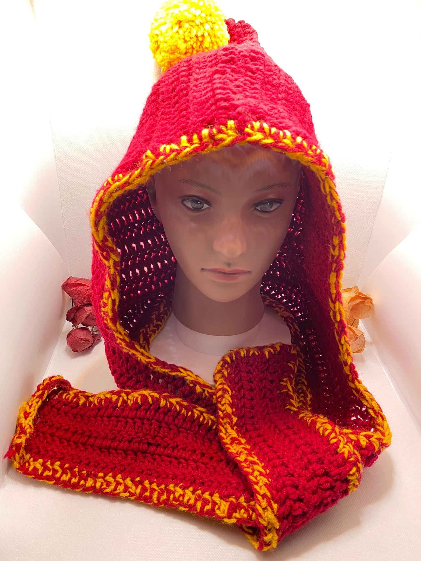 USC Trojans Hooded Crochet Scarf: Cardinal & Gold Team Spirit