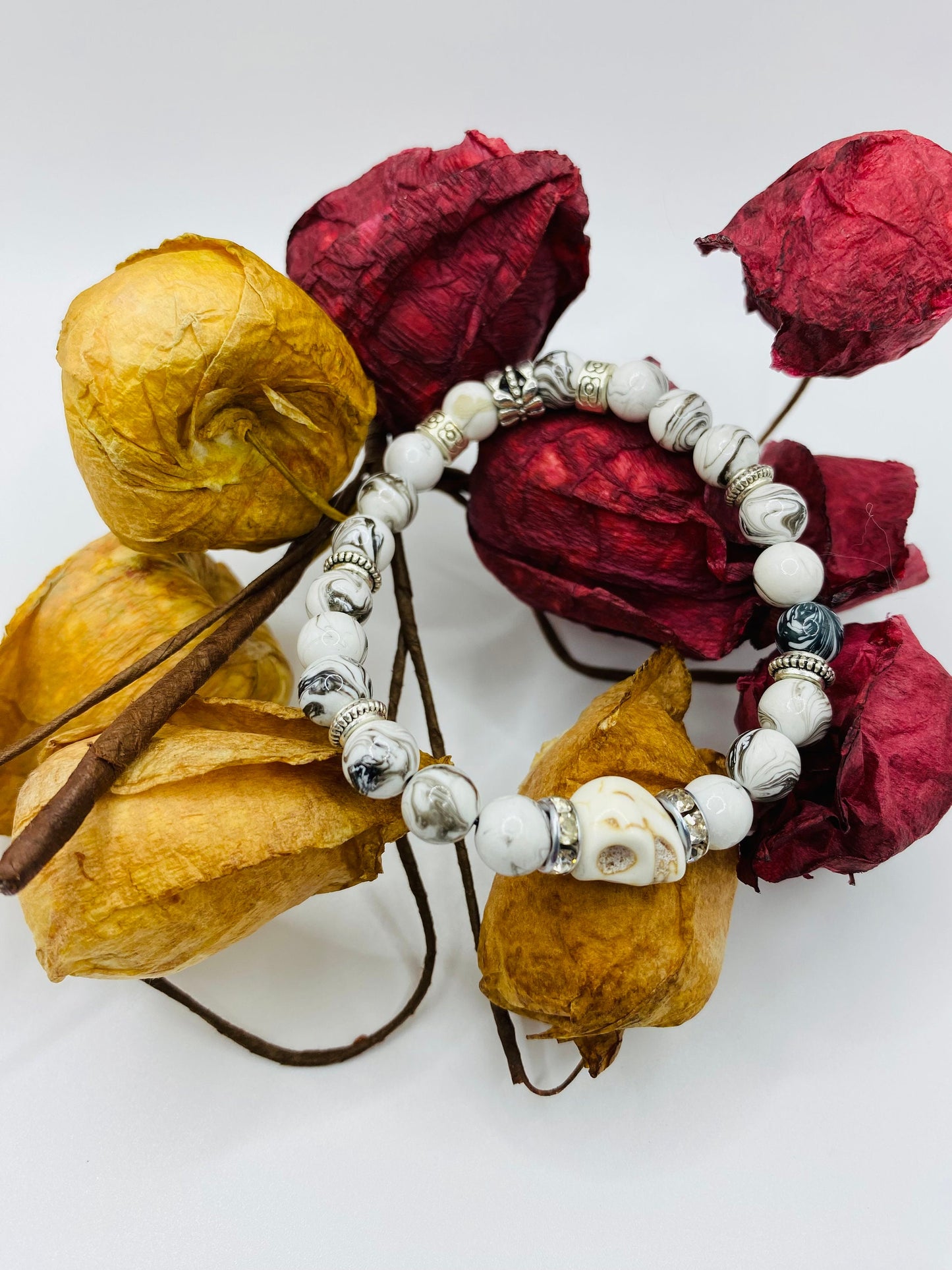 Custom Bracelet Day of the Dead Halloween Jewelry, Howlite Gemstone Beads & Skull Beads - Dia de Los Muertos