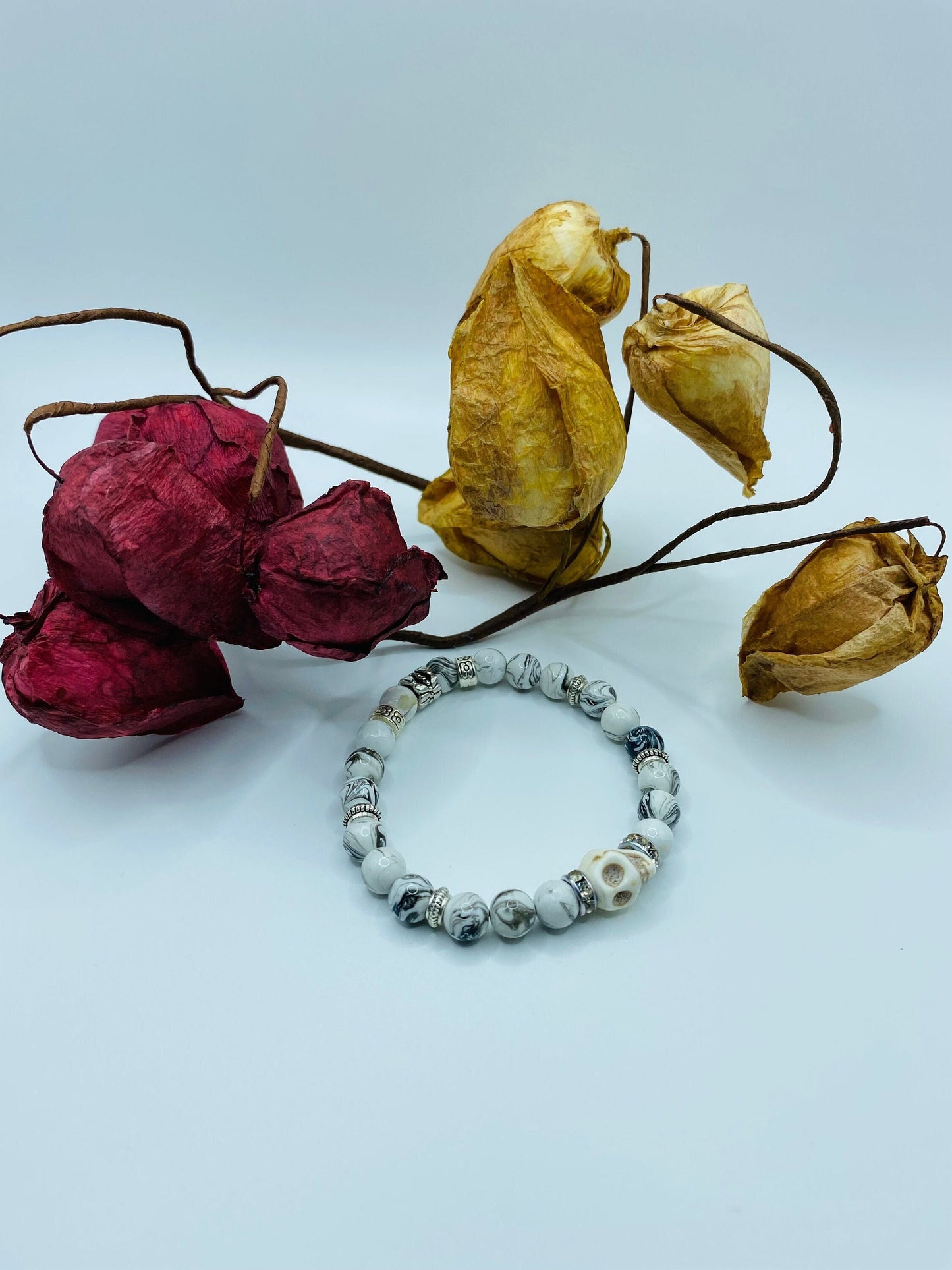 Custom Bracelet Day of the Dead Halloween Jewelry, Howlite Gemstone Beads & Skull Beads - Dia de Los Muertos