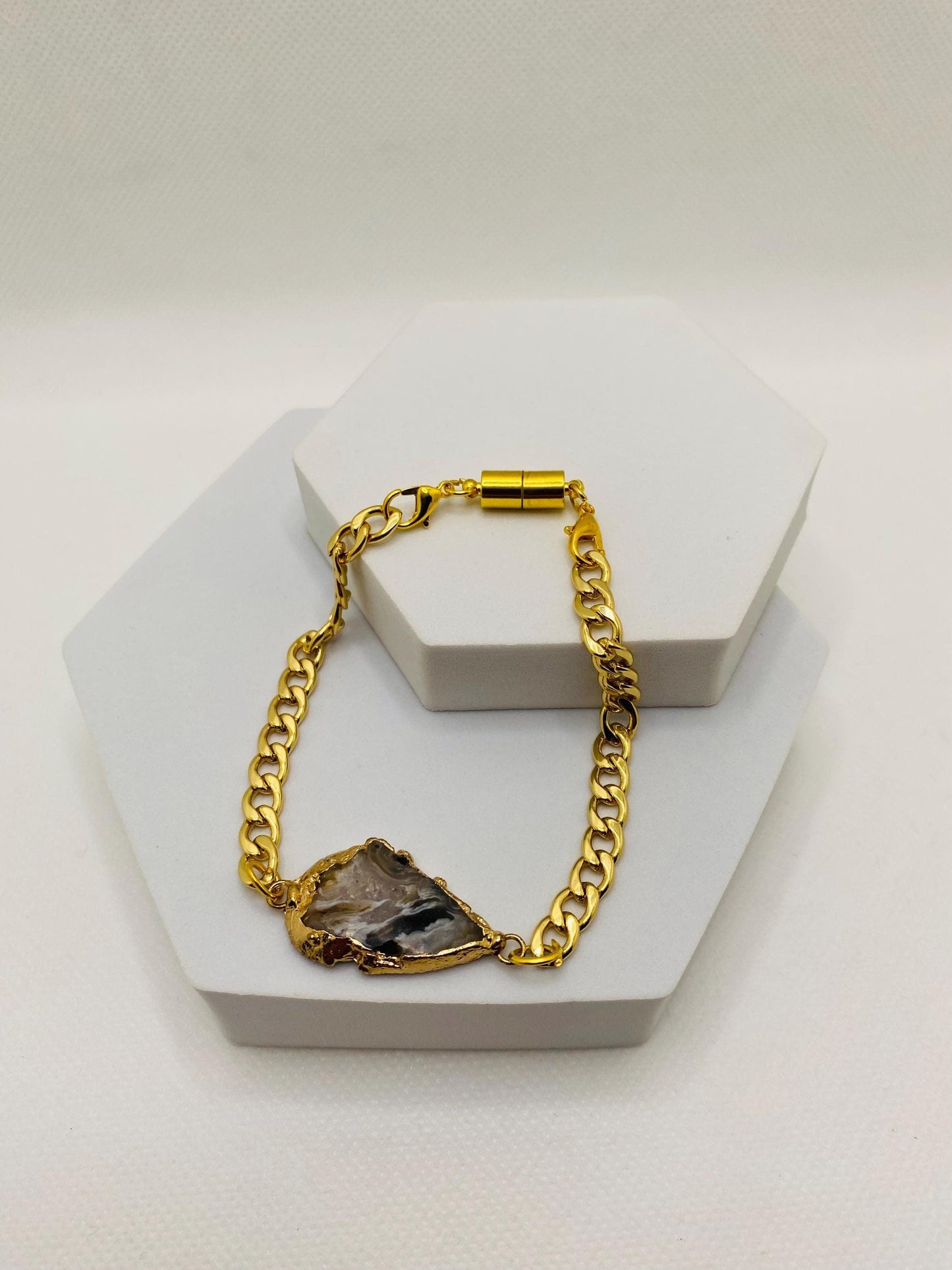Handmade 18k Gold Plated Cuban Link Bracelet: Geode Agate, Magnetic Clasp