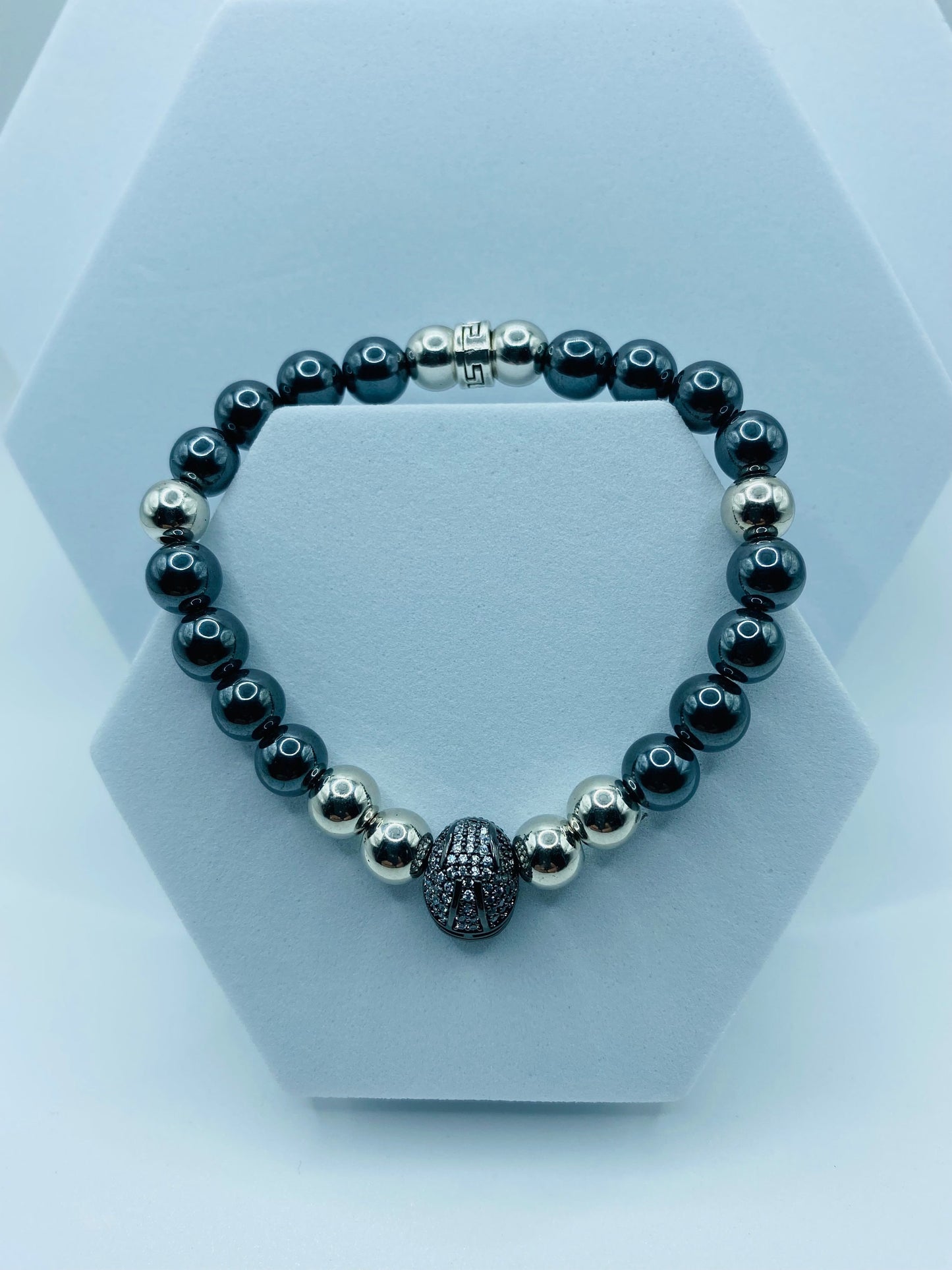 Las Vegas Raiders Mens Bracelet - Hematite Gemstone Beads and Football Helmet - Bracelets for Women