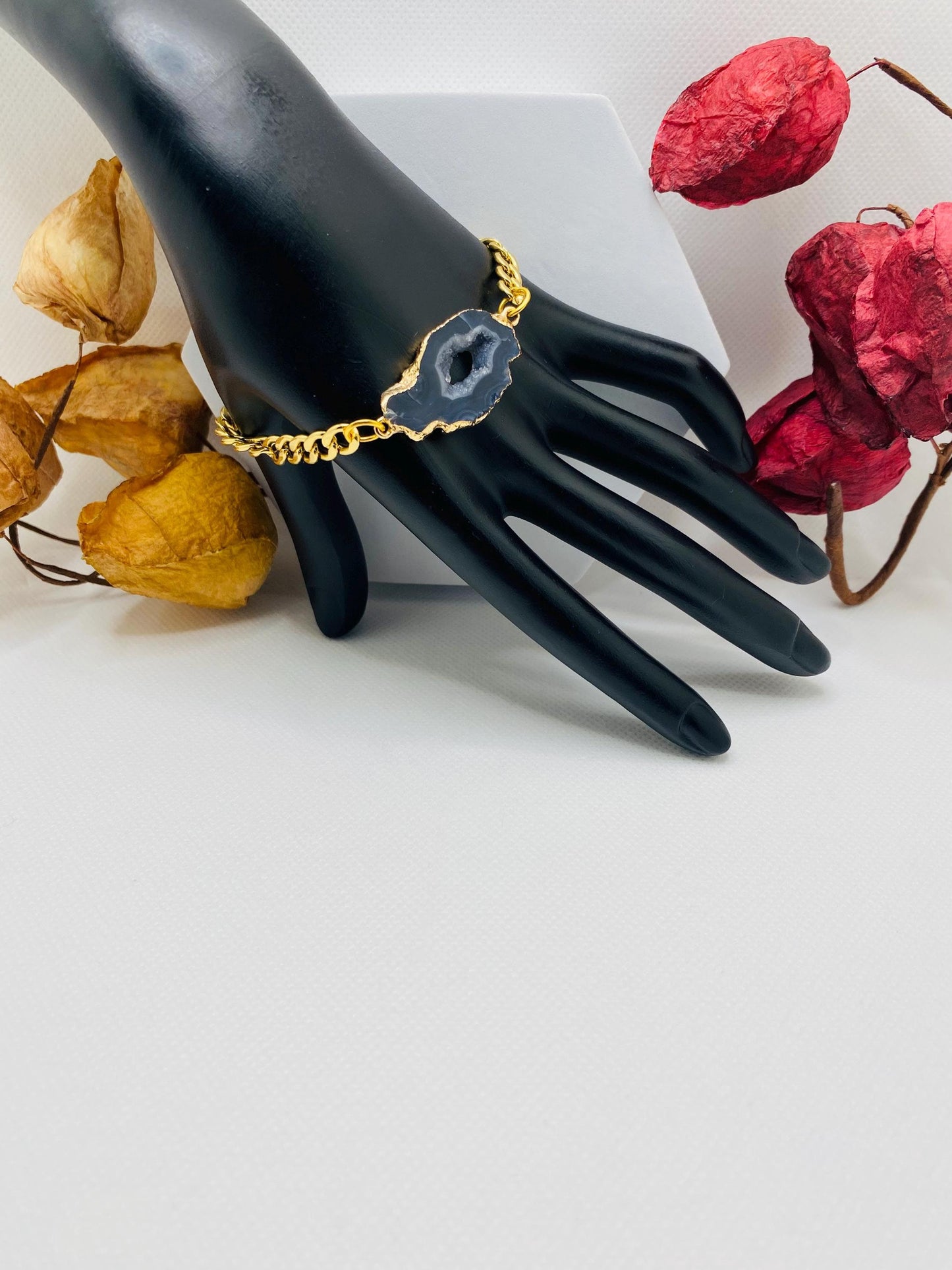 Gold Plated Cuban Link Bracelet: Agate Geode & Magnetic Clasp