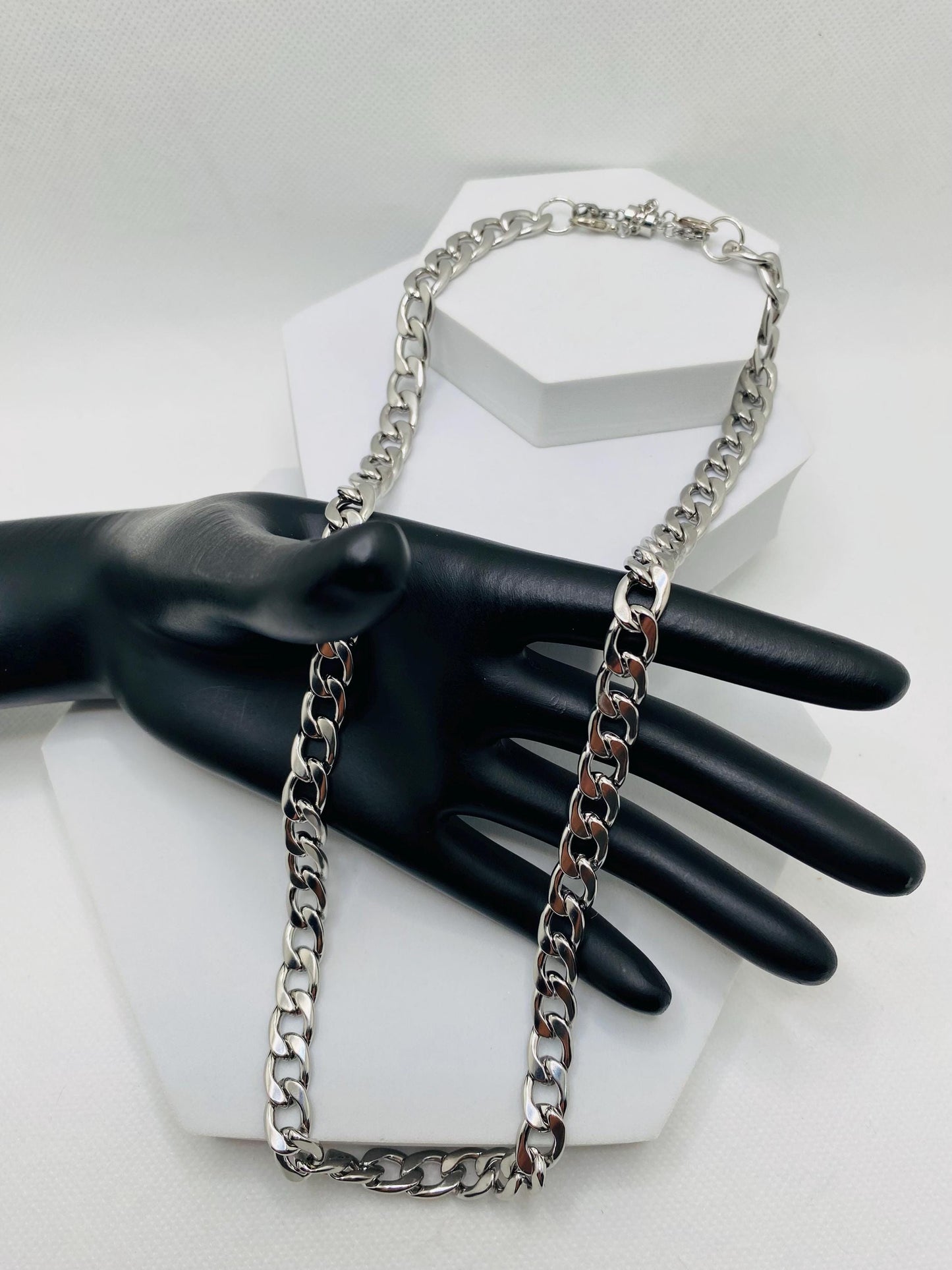 9mm Stainless Steel Cuban Link Chain Necklace with Magnetic Clasp