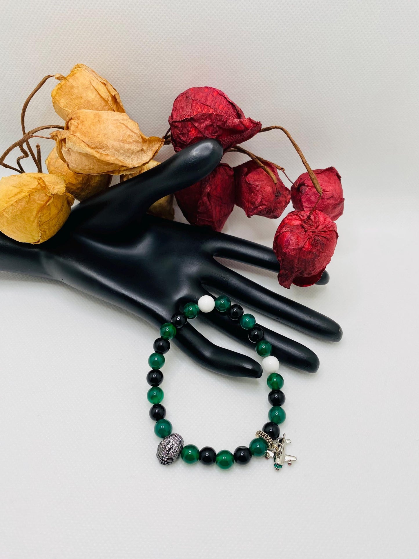 New York Jets Jade Beaded Bracelet: Football Fan Jewelry