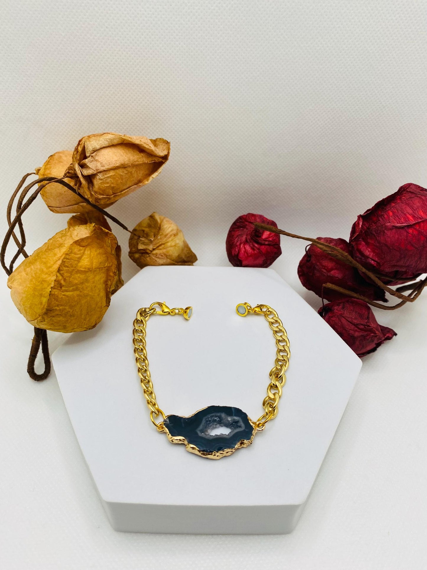 Gold Plated Cuban Link Bracelet: Agate Geode & Magnetic Clasp