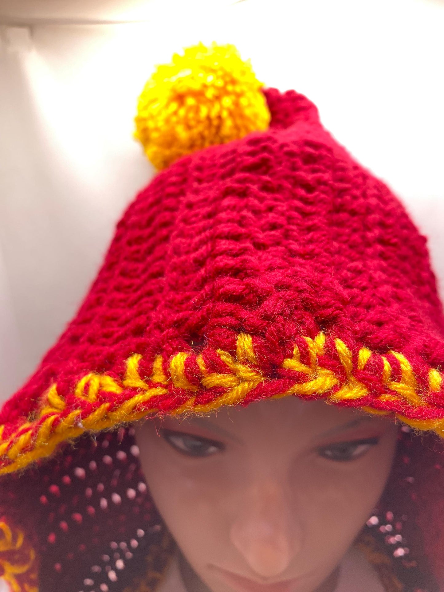 USC Trojans Hooded Crochet Scarf: Cardinal & Gold Team Spirit