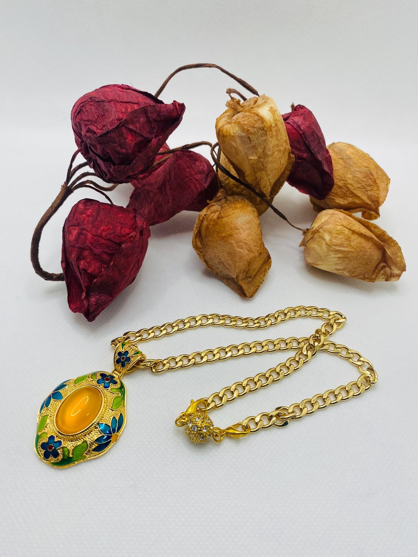 Boho Yellow Agate Pendant Necklace: Gold Plated Cuban Chain