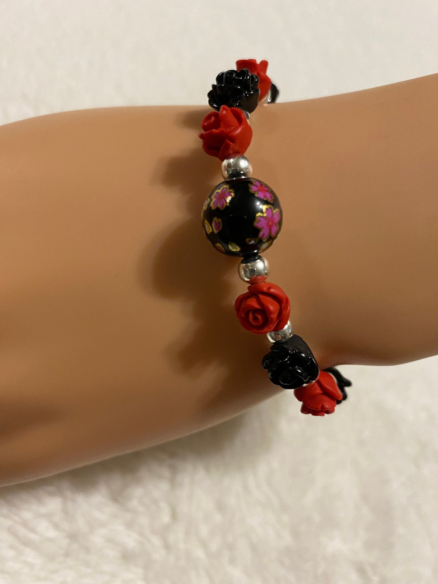 Red & Black Rose Bracelet: Floral Jewelry with Hematite Beads