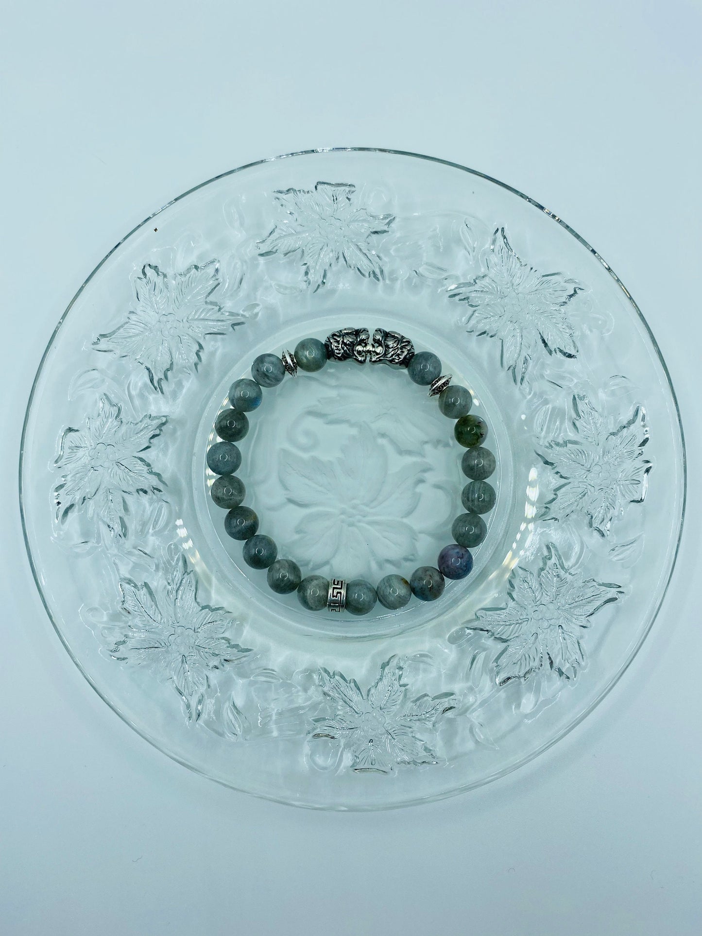 Mens Labradorite Beaded Bracelet: Stainless Steel Tiger Charm