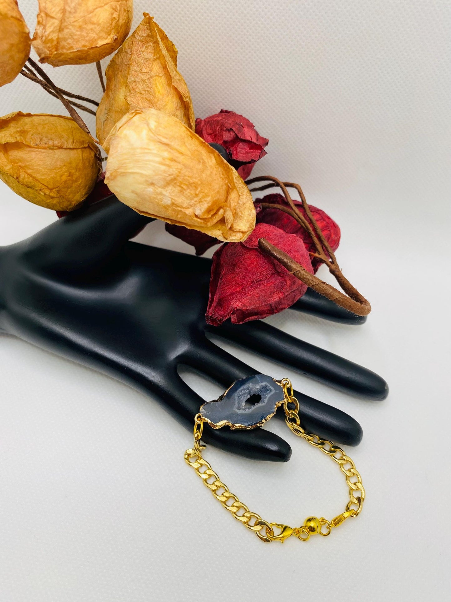 Gold Plated Cuban Link Bracelet: Agate Geode & Magnetic Clasp