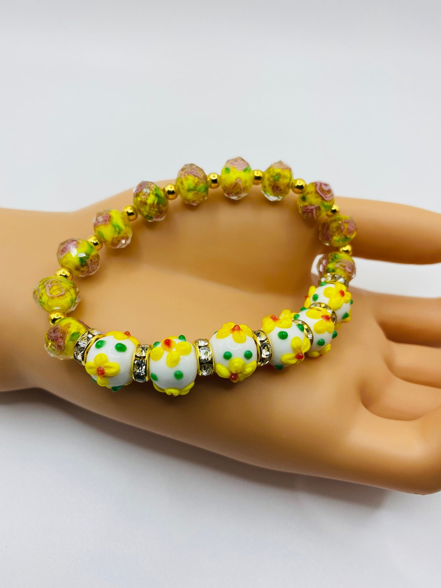 Yellow Flower Lampwork Glass Bead Bracelet: Rhinestone Rondelles
