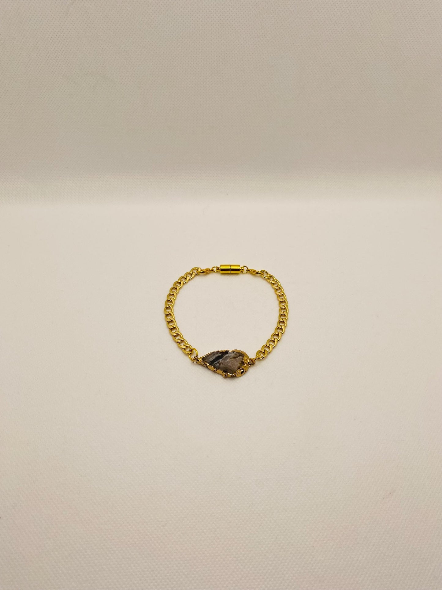 Handmade 18k Gold Plated Cuban Link Bracelet: Geode Agate, Magnetic Clasp