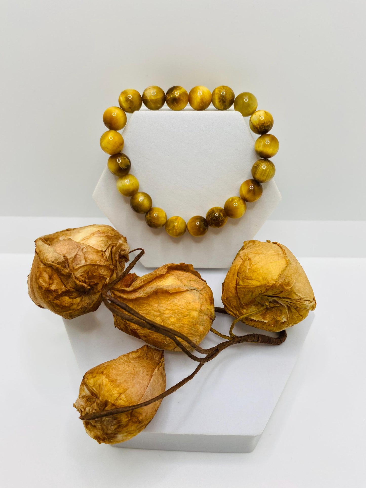 Golden Tiger's Eye Gemstone Bracelet: Handmade Unisex Jewelry
