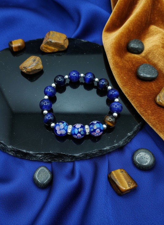 Enhanced background for Blue Floral Lampwork Glass Bead Bracelet