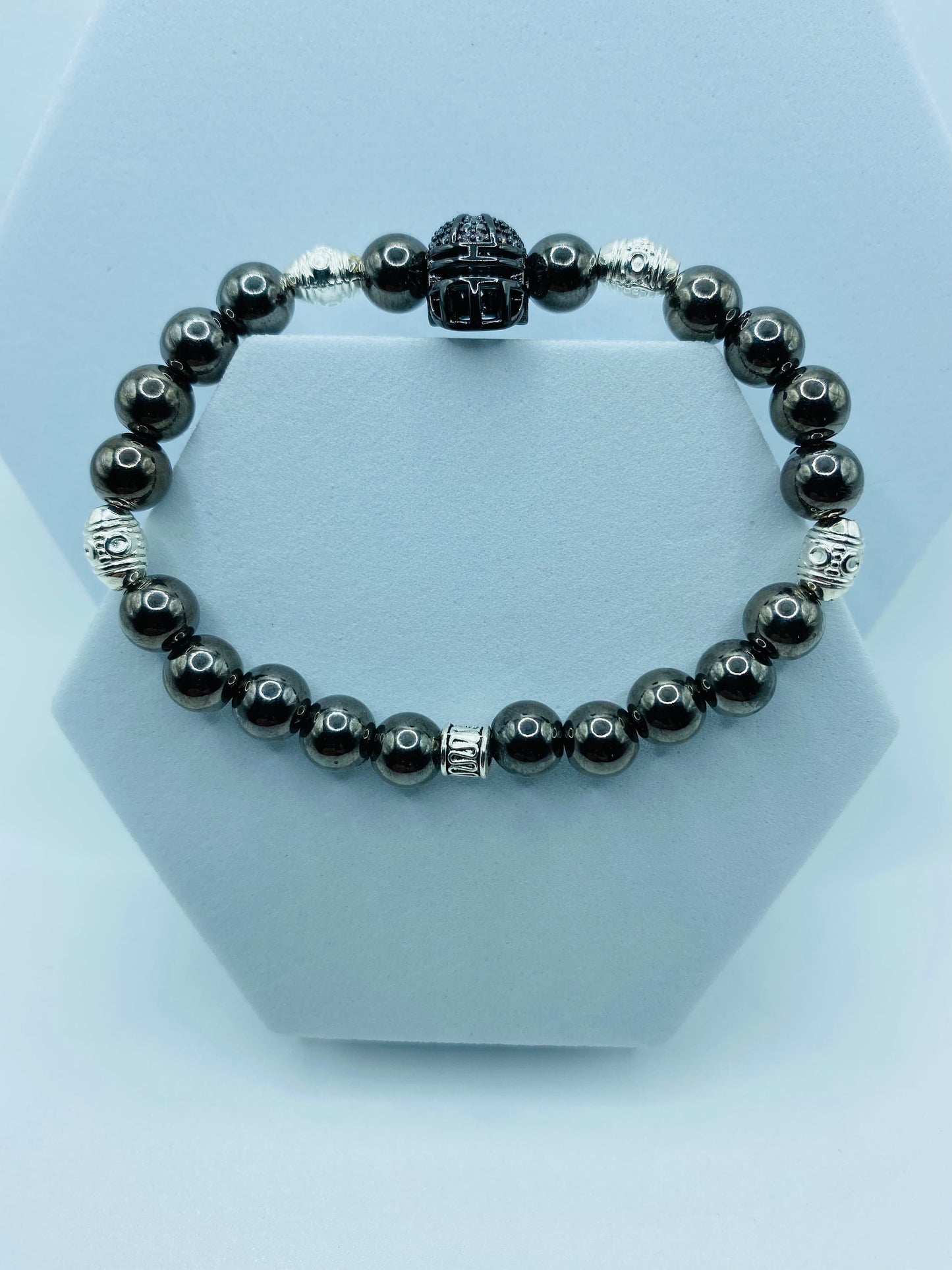 Las Vegas Raiders Mens Bracelet - Hematite Gemstone Beads & Football Helmet - Bracelets for Women